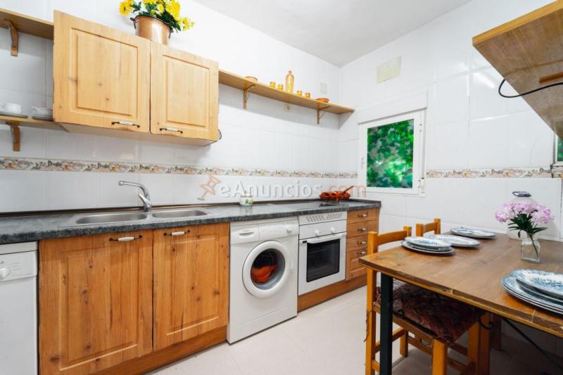 Adosado en venta en  Tortola de Henares