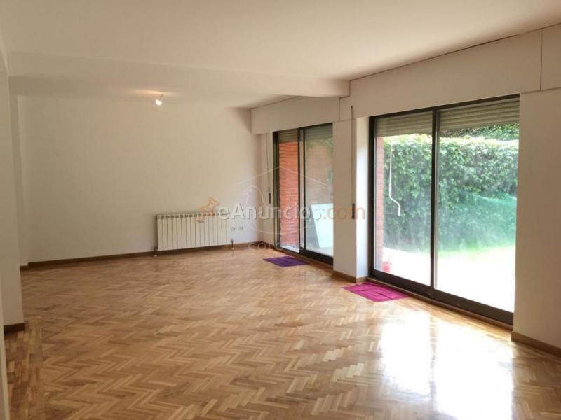 Casa en alquiler en  El Soto de la Moraleja, La Moraleja