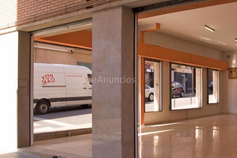 Local Comercial en venta en Calle d'ngel Guimer, Sud, Terrassa