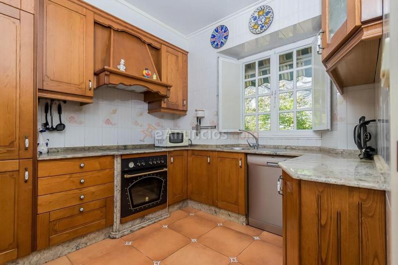 Adosado en venta en  Aldea Serantellos, A Malata - Catabois - Ciudad Jardín, Ferrol