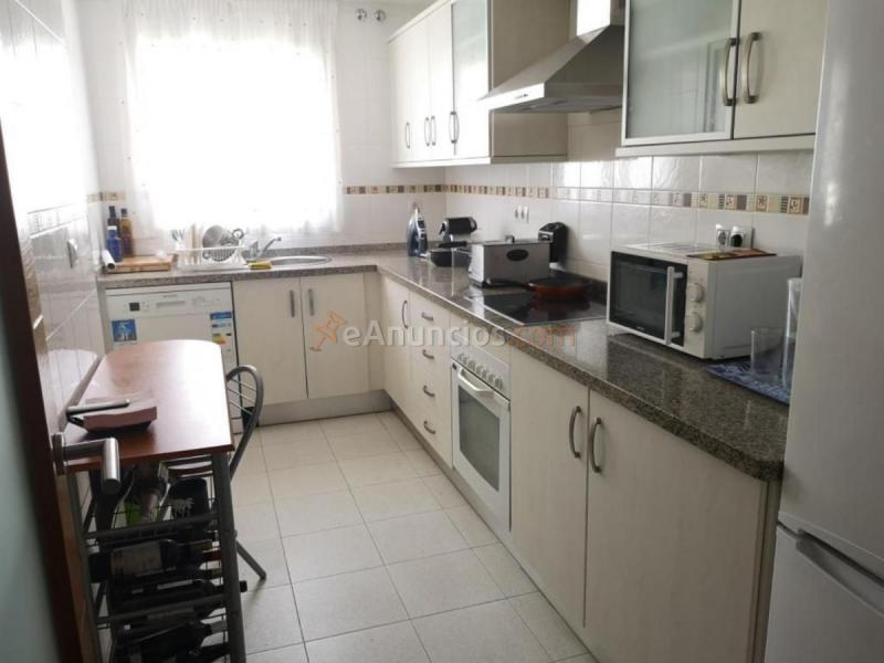 Apartamento en alquiler en  El Higueral, Playa del Rincón, Rincón de la Victoria