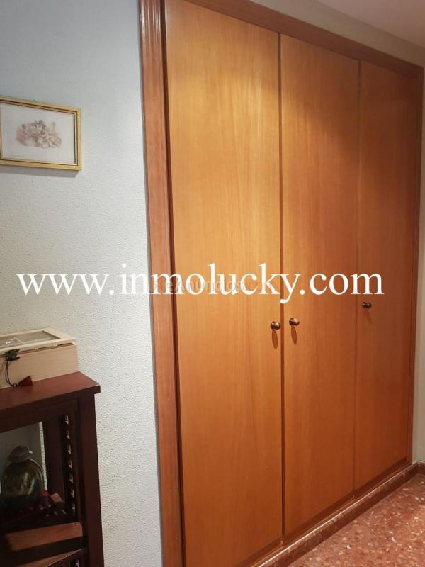 Apartamento en venta en  Lauri Volpi, L'Eixereta, Burjassot