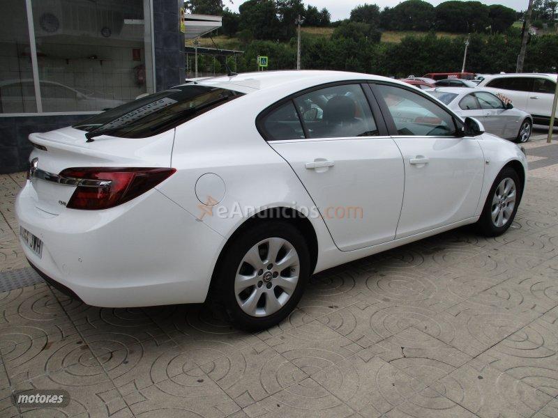 Opel Insignia 1.6CDTI Business 136cv de 2017 con 105.000 Km por 13.900 EUR. en Cantabria