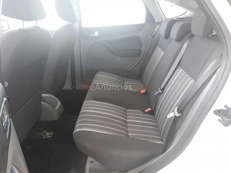 Ford Focus 1.6 tdci Titanium 90 cv 