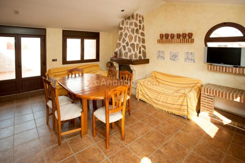 Adosado en venta en  Nambroca