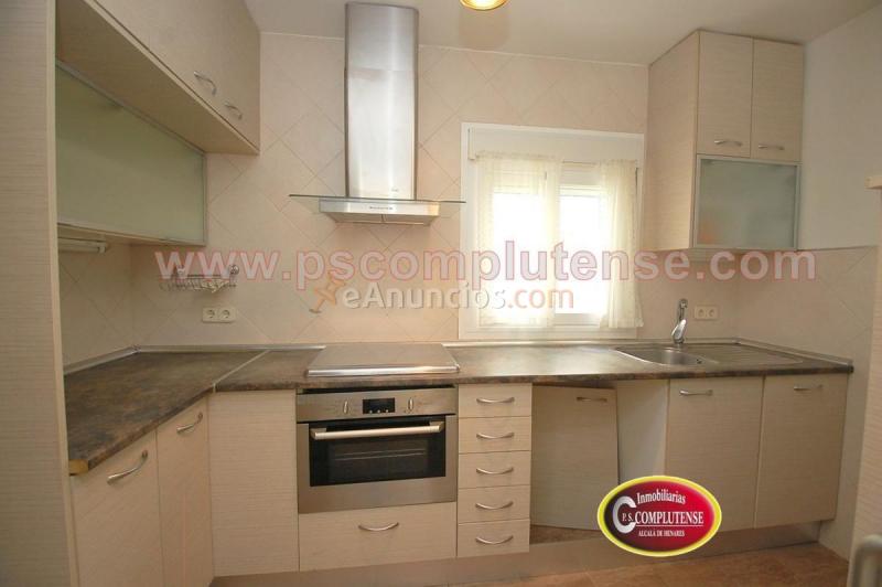 Apartamento en venta en  San Isidro - Los Almendros, Alcalá de Henares