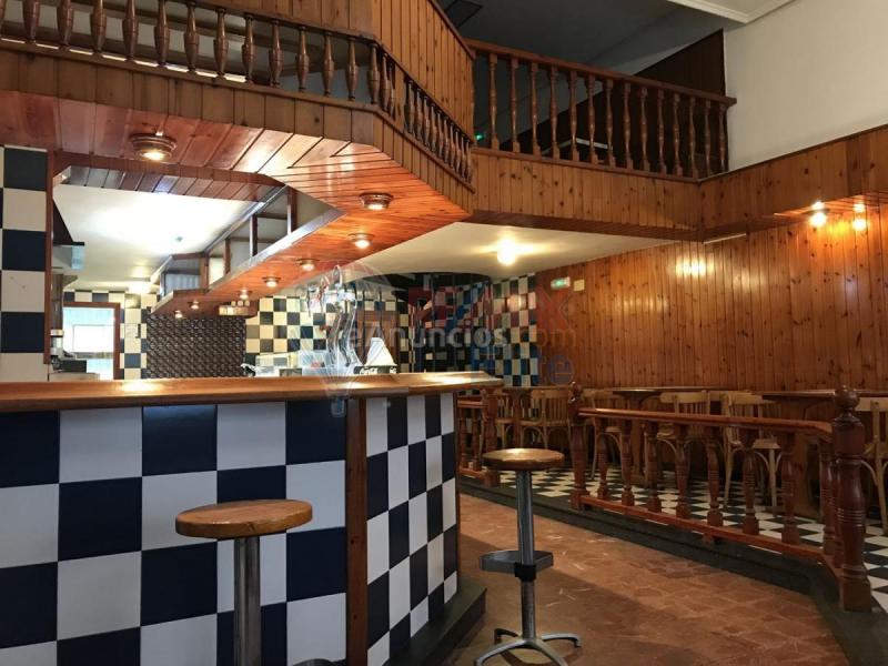 Local Comercial en venta en  Casimiro Argüelles, La Pola Siero, Siero