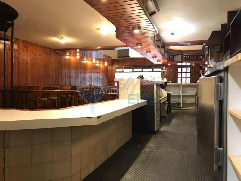 Local Comercial en venta en  Casimiro Argüelles, La Pola Siero, Siero