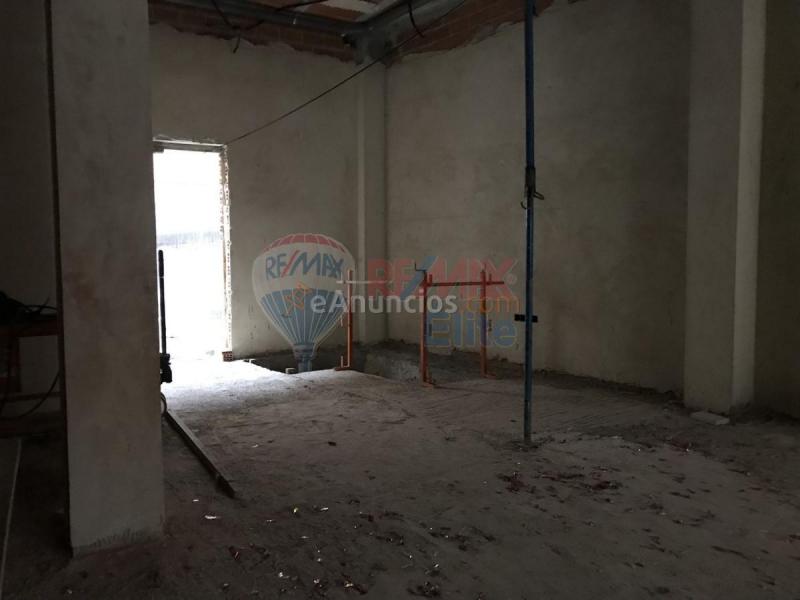 Local Comercial en alquiler en Calle Luis Armiñán, Nava