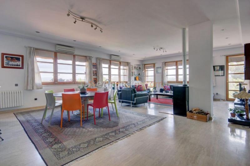 Adosado en venta en  Canyelles