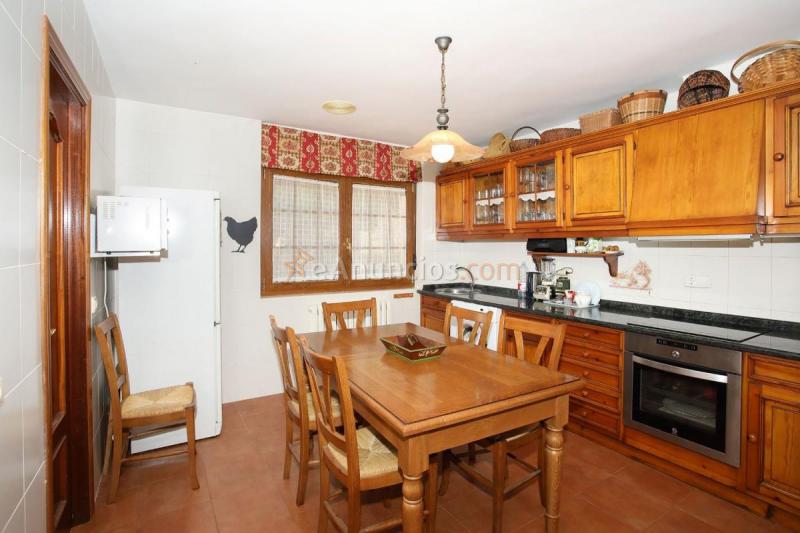 Adosado en venta en  Ciruelos de Cervera