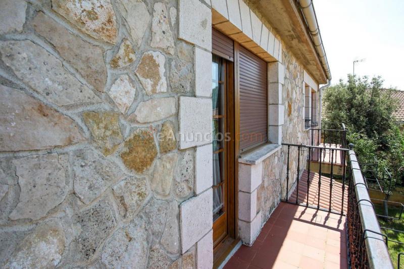 Adosado en venta en  Ciruelos de Cervera