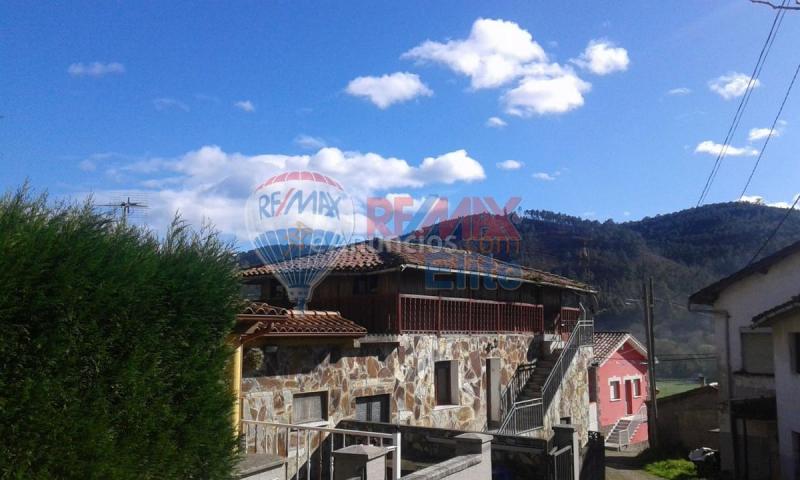 Casa Rural en venta en  Pramaro, Cudillero