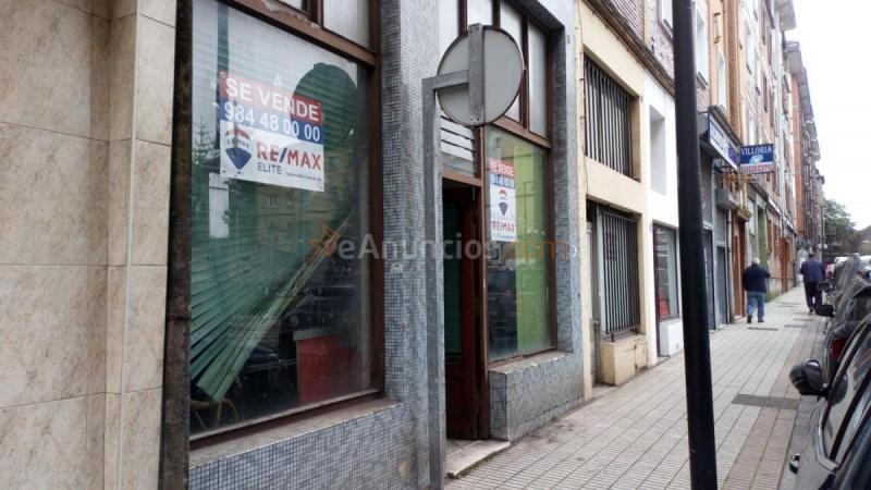 Local Comercial en venta en  Hernan Cortes, Oeste, Gijón