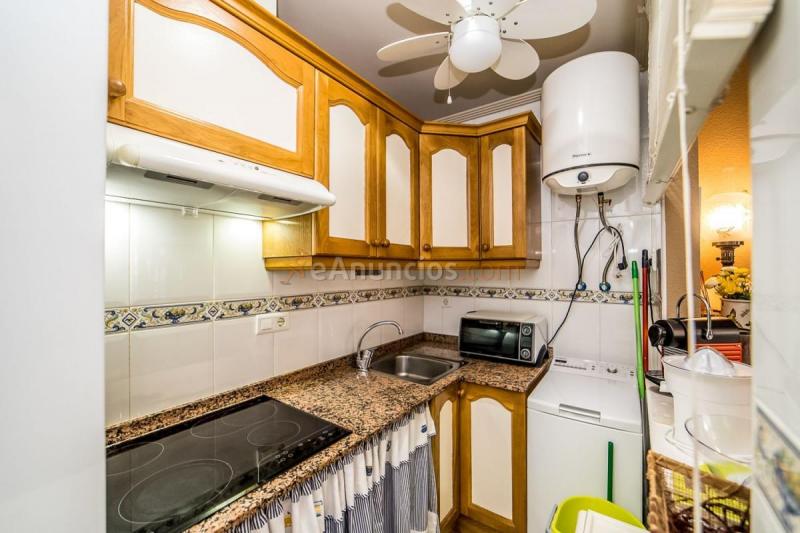 Apartamento en venta en Avenida Alfonso El Sabio, Centro, Alicante  Alacant