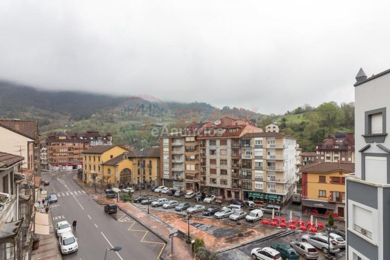 Apartamento en venta en Calle Covadonga, Infiesto