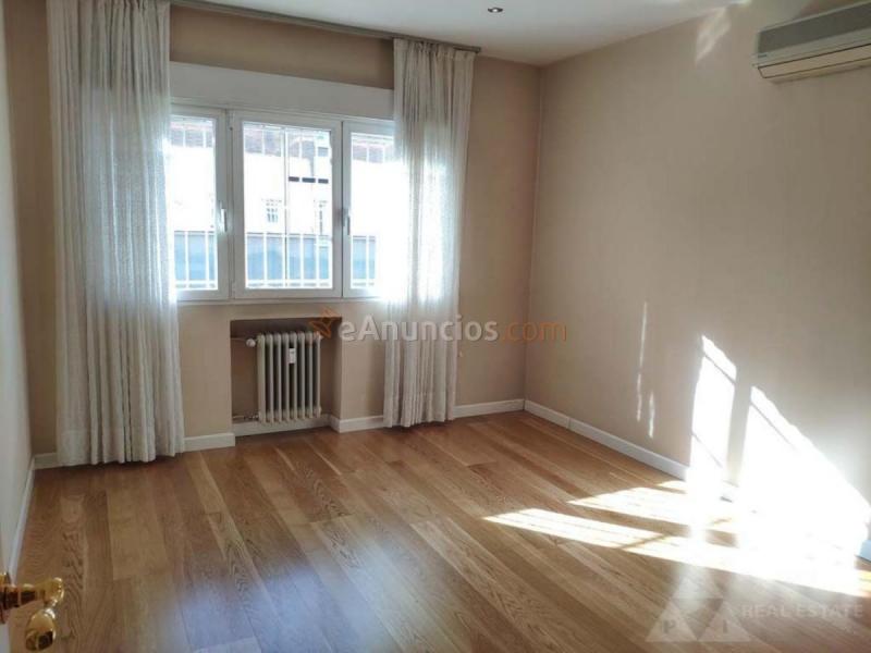 Apartamento en alquiler en  Ciudad Lineal, Madrid