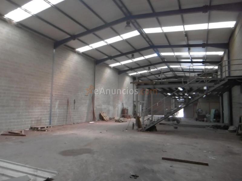 Edificio en venta en  Condado de treviño, Yagüe-Villalonquejar, Burgos