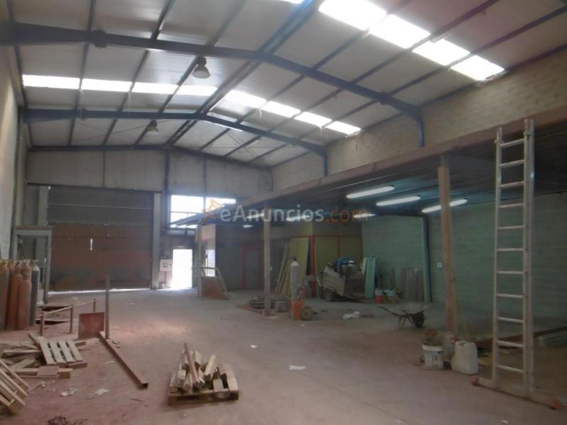 Edificio en venta en  Condado de treviño, Yagüe-Villalonquejar, Burgos