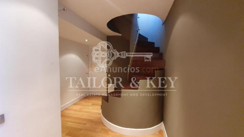 Atico en alquiler en Calle de Bretón de los Herreros, Chamberí, Madrid