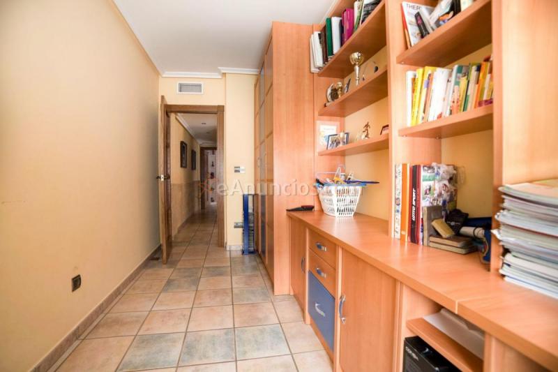 Adosado en venta en  Monovar