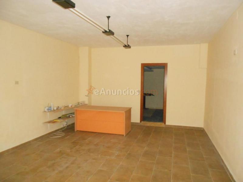 Local Comercial en alquiler en  Este, Gijón