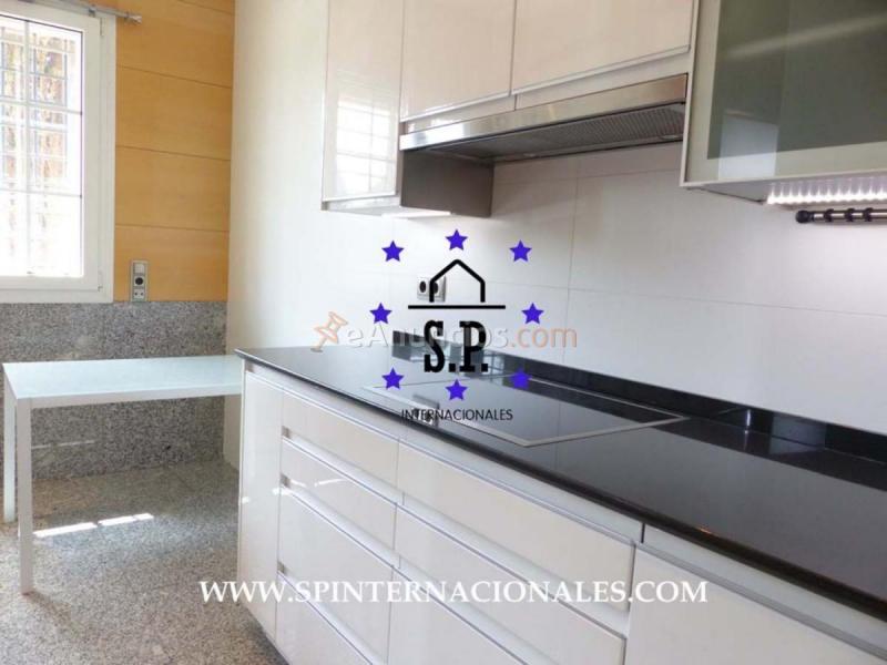 Casa en alquiler en  Hortaleza, Madrid