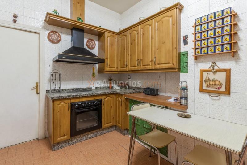 Adosado en venta en  Lucena