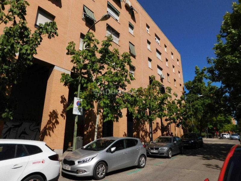 Local Comercial en venta en Avenida de Asturias, Tetuán, Madrid