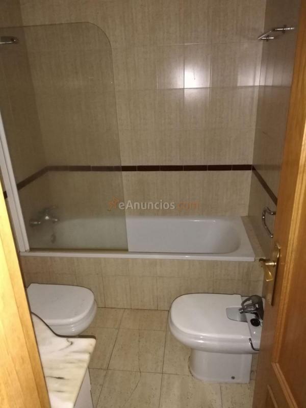 Apartamento en venta en  Angel González Tejedor, Ciudad Lineal, Madrid