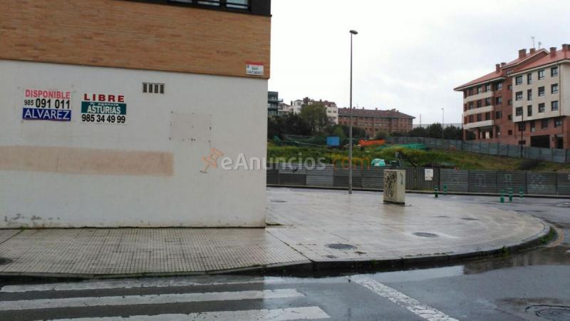 Local Comercial en alquiler en  Mar Cantabrico, Este, Gijón