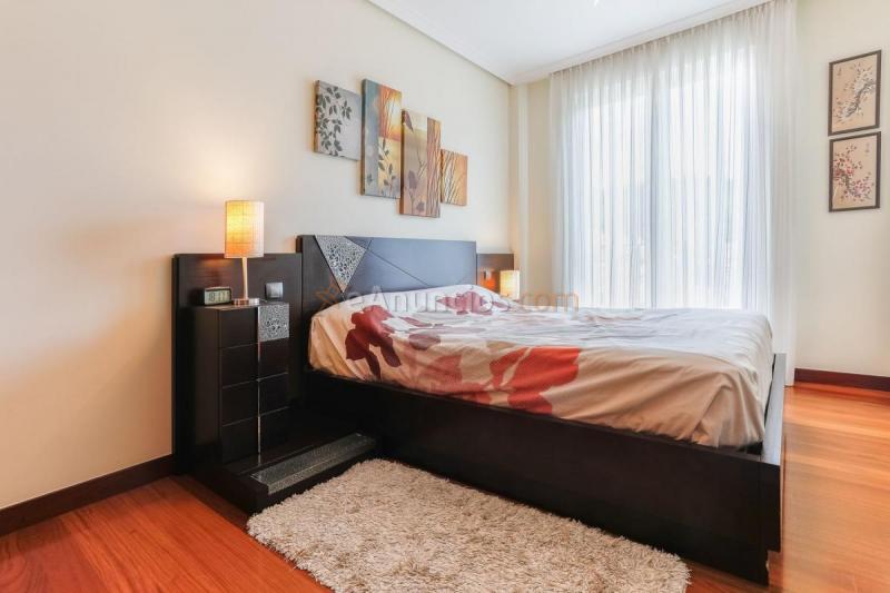 Apartamento en venta en  Sopelana