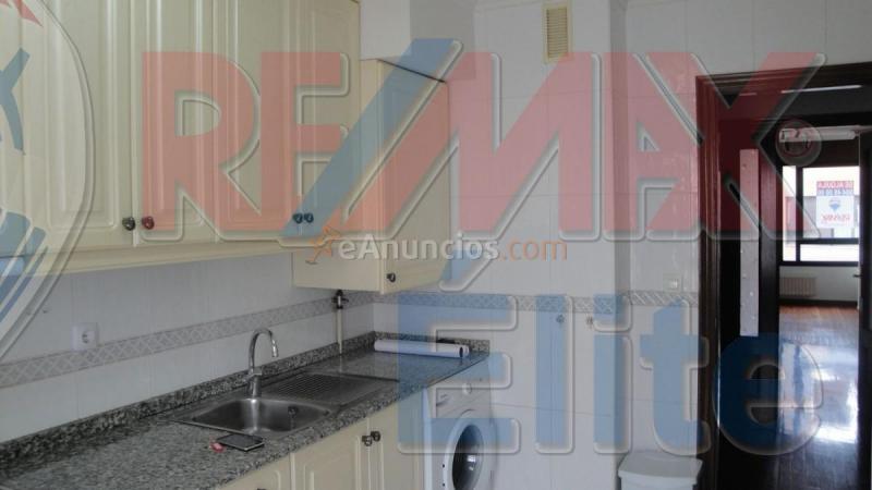 Apartamento en alquiler en Avenida del Llano, El Llano, Gijón