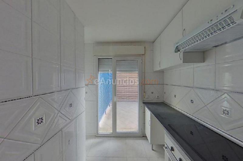 Apartamento en venta en  alegria de la huerta, Villaverde, Madrid