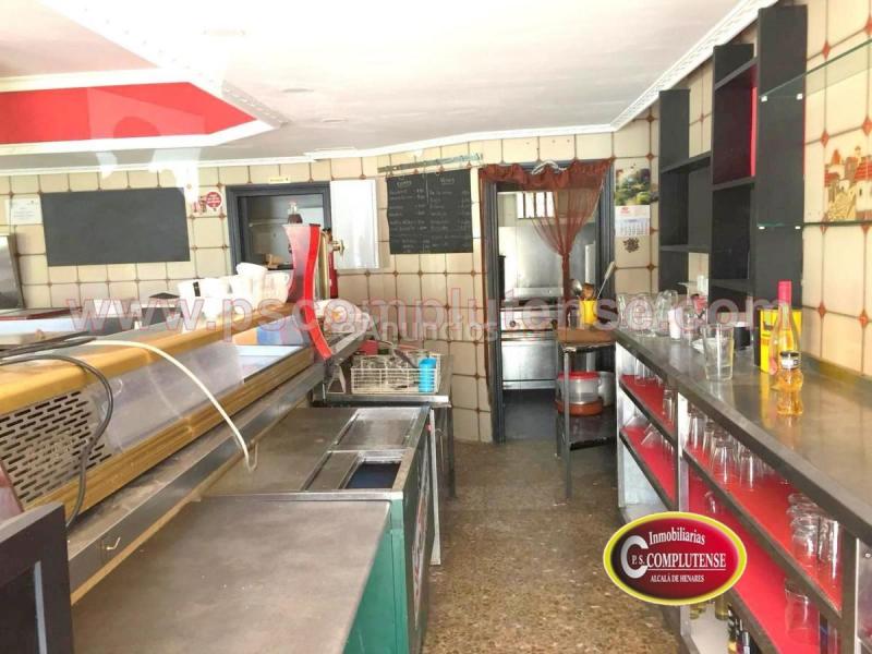 Local Comercial en venta en  Val, Alcalá de Henares