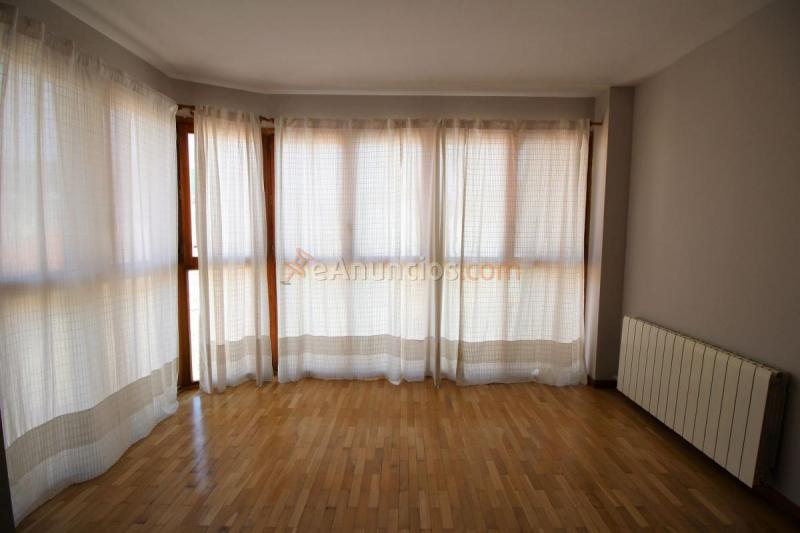 Apartamento en venta en  zaragoza, Casco Urbano, Jaca