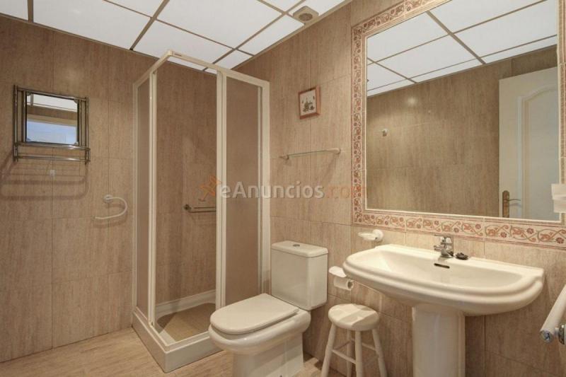 Apartamento en venta en Avenida Marina del Este, La Herradura, Almuñécar