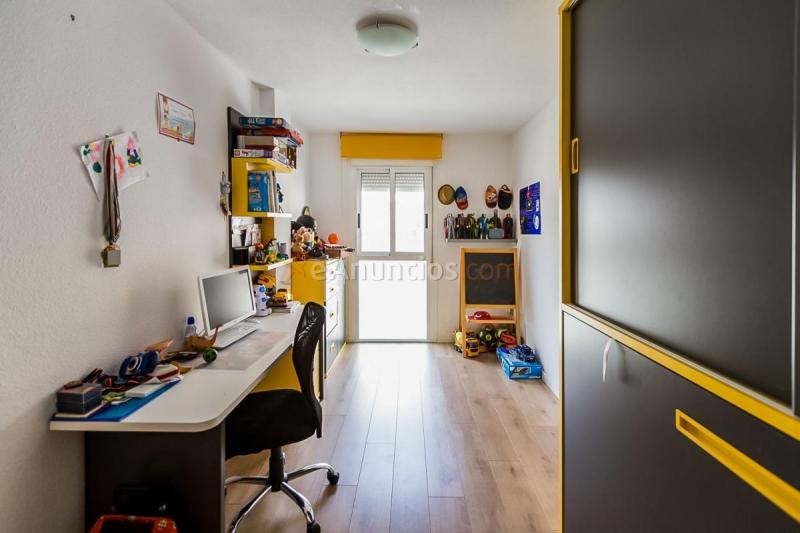 Apartamento en venta en  Barrio San Luis - Los Molinos, Almería