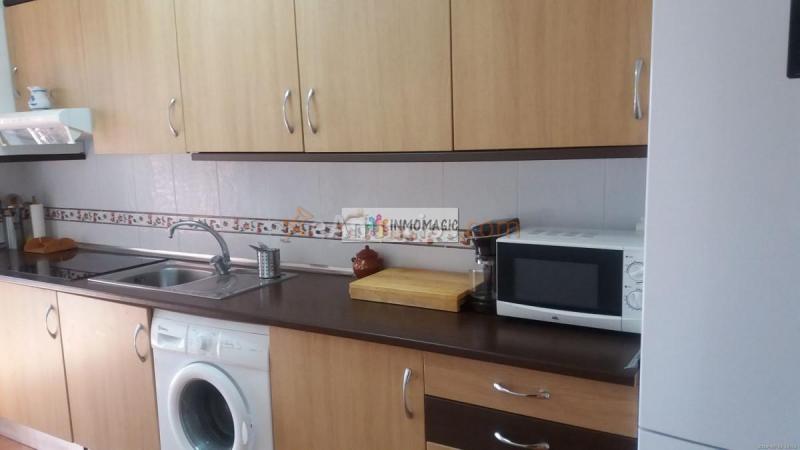 Adosado en venta en  Novés