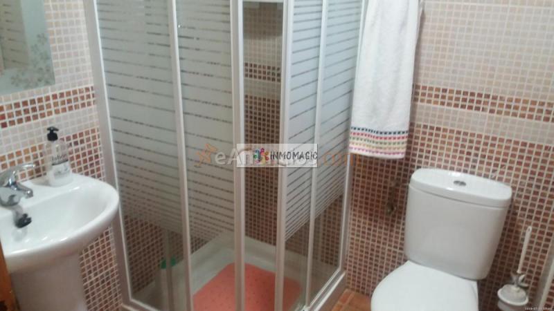 Adosado en venta en  Novés