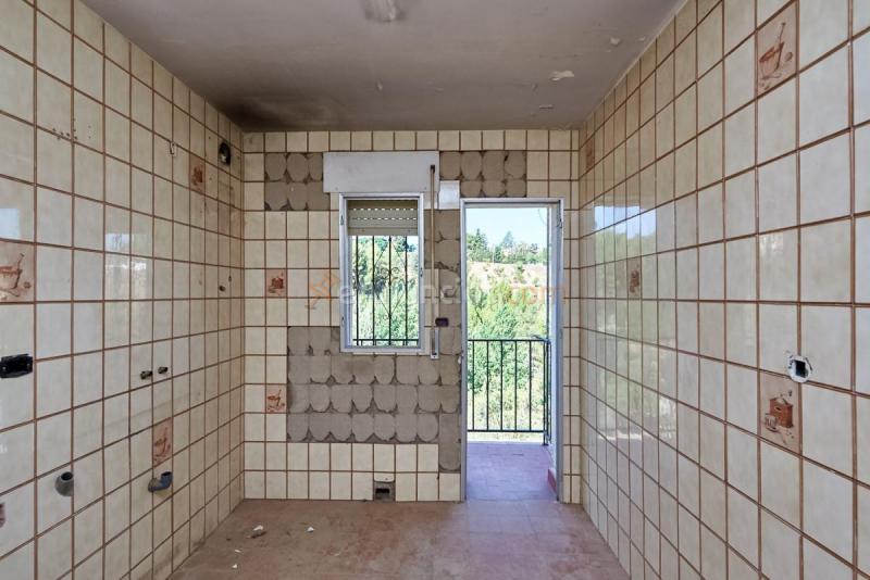 Adosado en venta en  Gojar