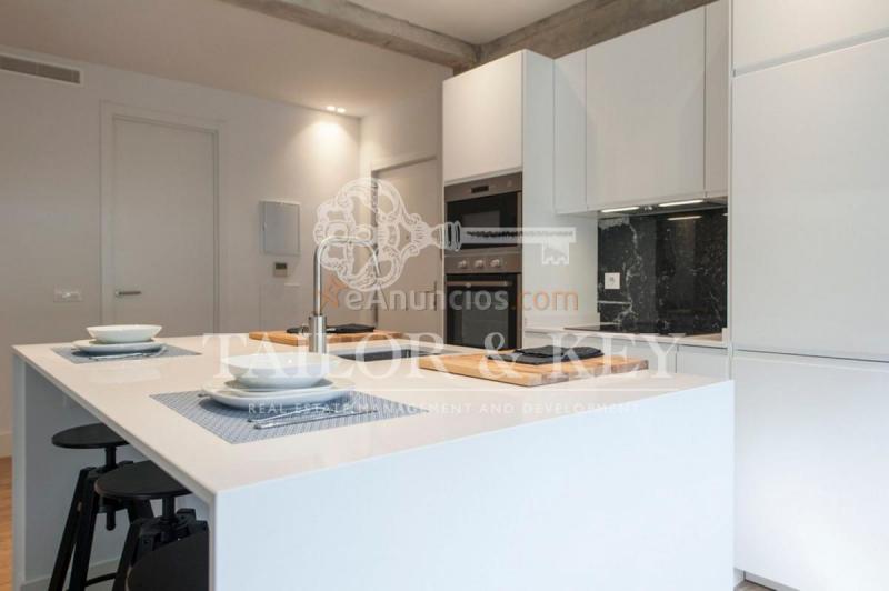 Apartamento en alquiler en Calle del Doctor Esquerdo, Retiro, Madrid