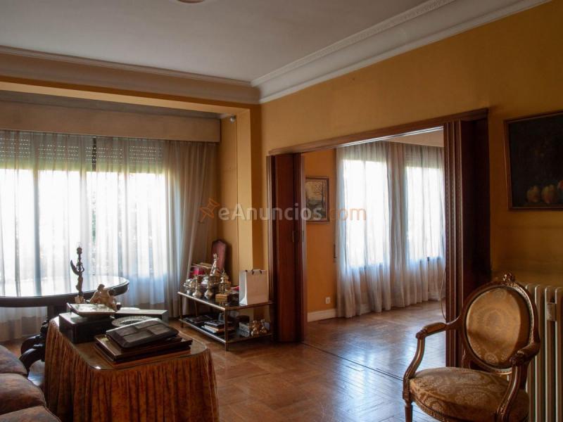 Apartamento en venta en Paseo de San Francisco de Sales, Chamberí, Madrid