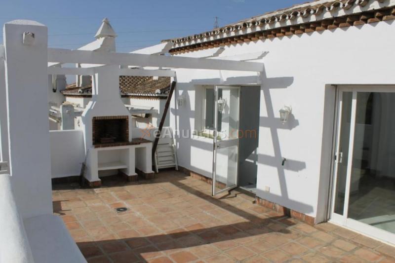 Atico en venta en  Nagüeles-Milla de Oro, Marbella