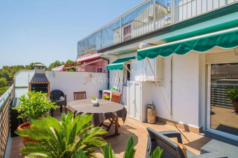 Atico en venta en  El Castell-Poble Vell, Castelldefels