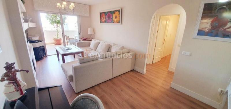 Apartamento en venta en  Cotomar - Urbanizaciones, Rincón de la Victoria