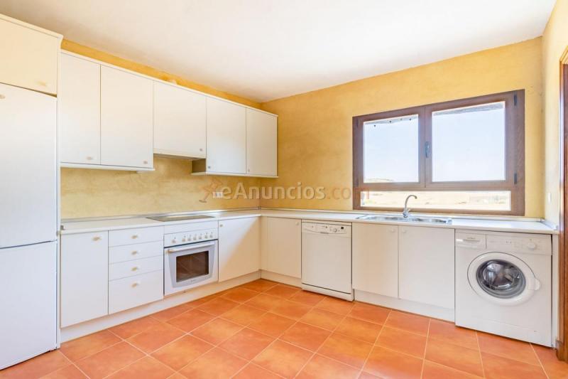 Adosado en venta en  Domingo Garcia