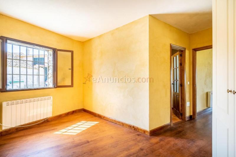 Adosado en venta en  Domingo Garcia