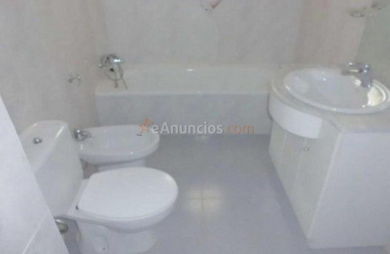 Casa en venta en Calle Feijoo, Cártama