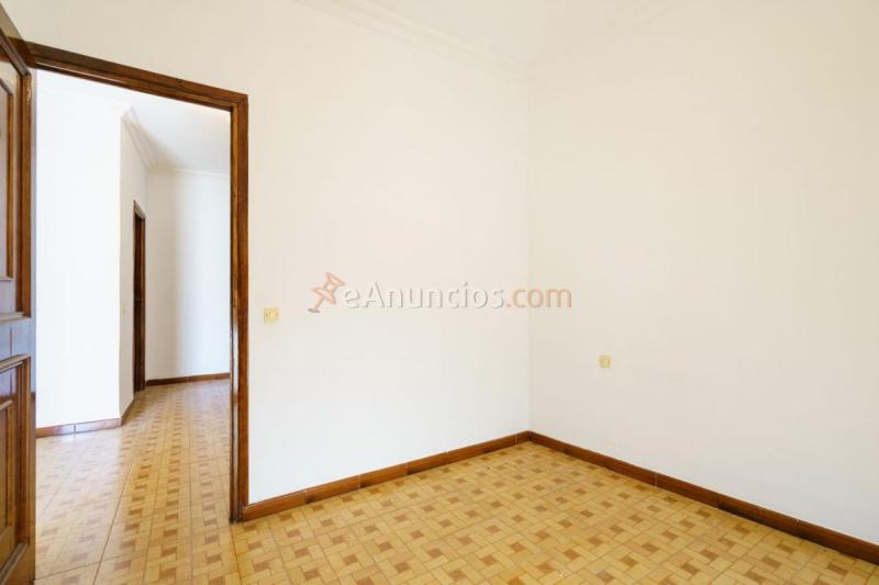 Adosado en venta en  La Algaba